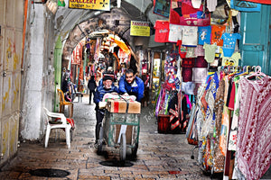 Israel: Market work