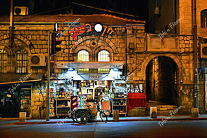 Israel: Shop at night